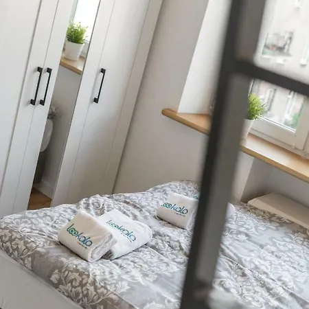Cosy Apartments At The Ghetto Heroes Square By Apart Service Apartament